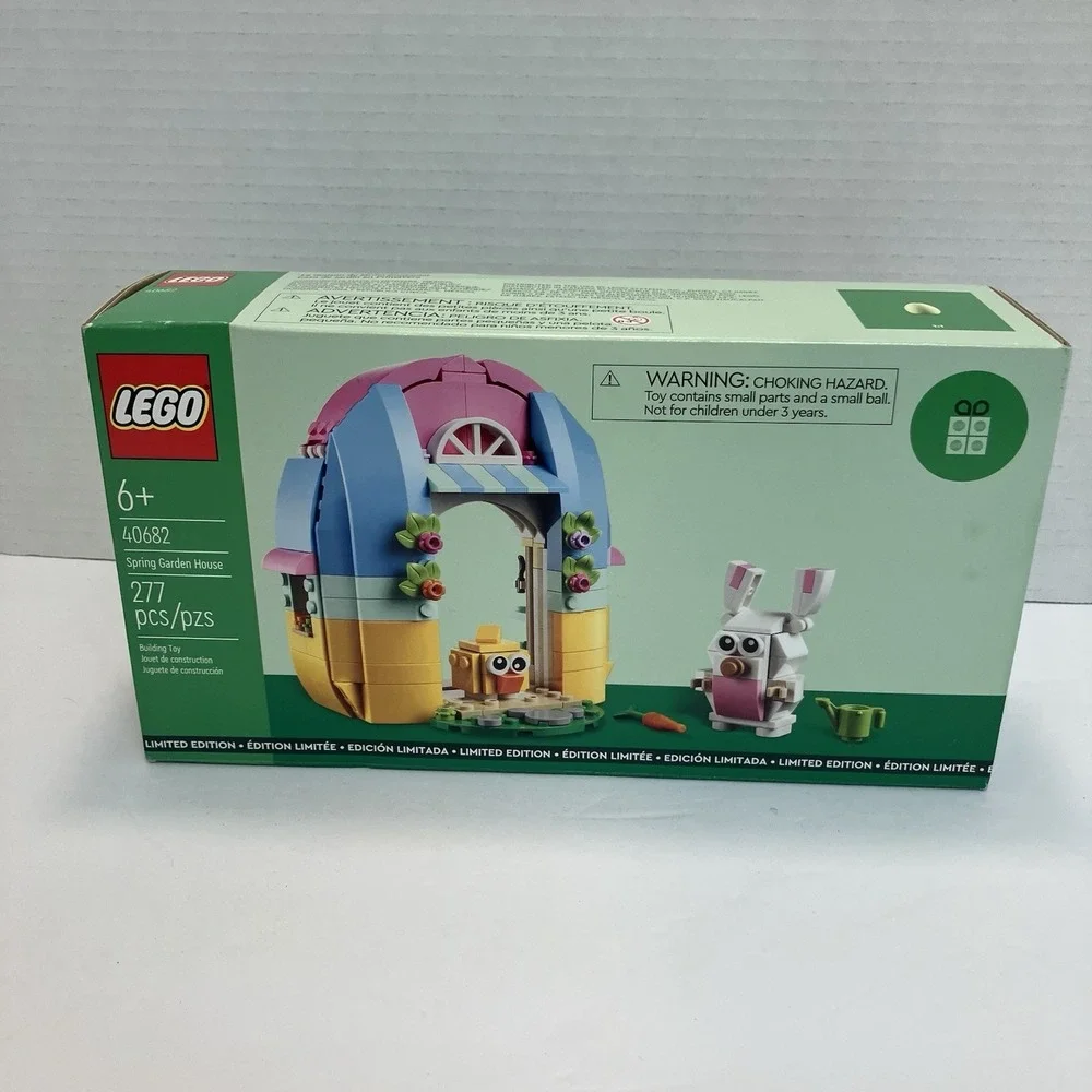 LEGO Spring Garden House Set Easter Bunny 40682 Shipped In a‎ Bubble Mailer